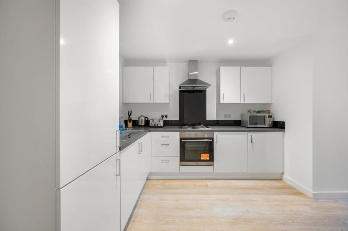 A Lovely 2 Bedroom Apartment In The Heart Of Preston Preston  Exteriör bild