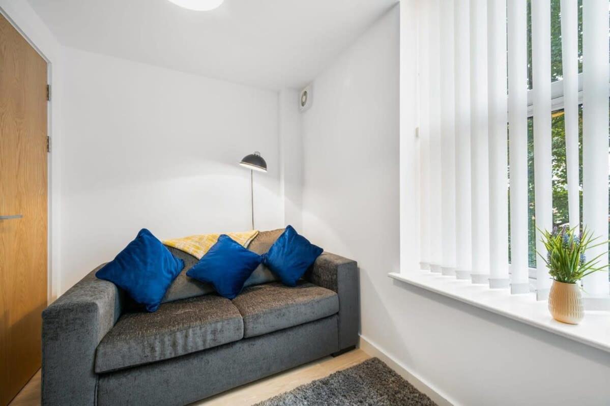 A Lovely 2 Bedroom Apartment In The Heart Of Preston Preston  Exteriör bild